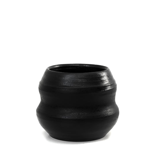 Handgefertigter Becher aus schwarzer Keramik für Espresso, spülmaschinenfest