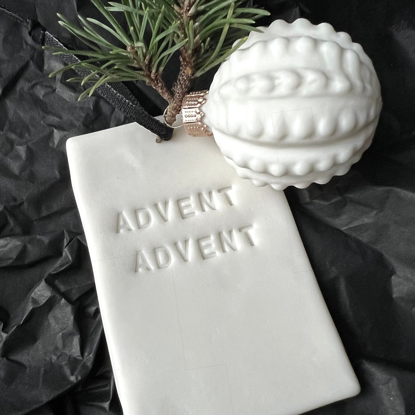 Porzellananhänger - Kugel