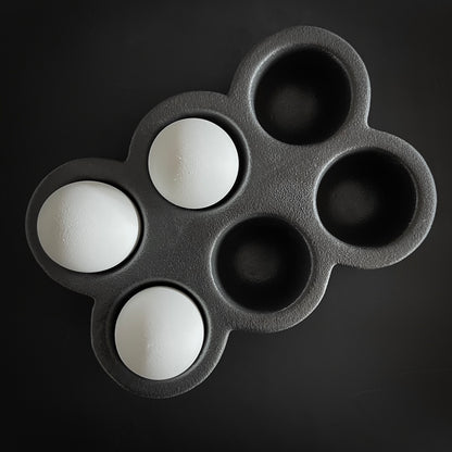 Schwarzer Keramik Eierhalter 
