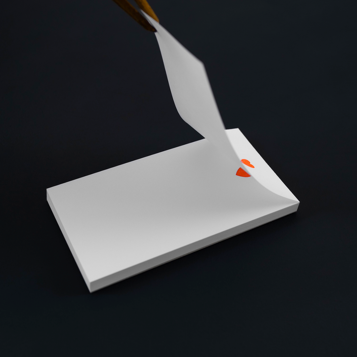 Notizblock mit Herz-Motiv auf 120g Papier, 12,5 x 7 cm
