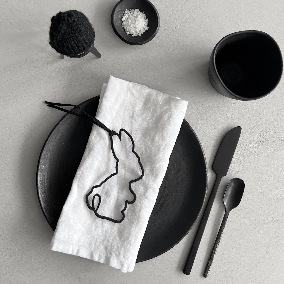 Festlich gedeckter Tisch zu Ostern